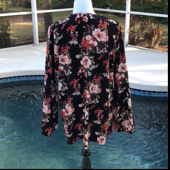 Floral Open-Front Women’s Kimono- Black with Pink Floral - Picture 4 of 5